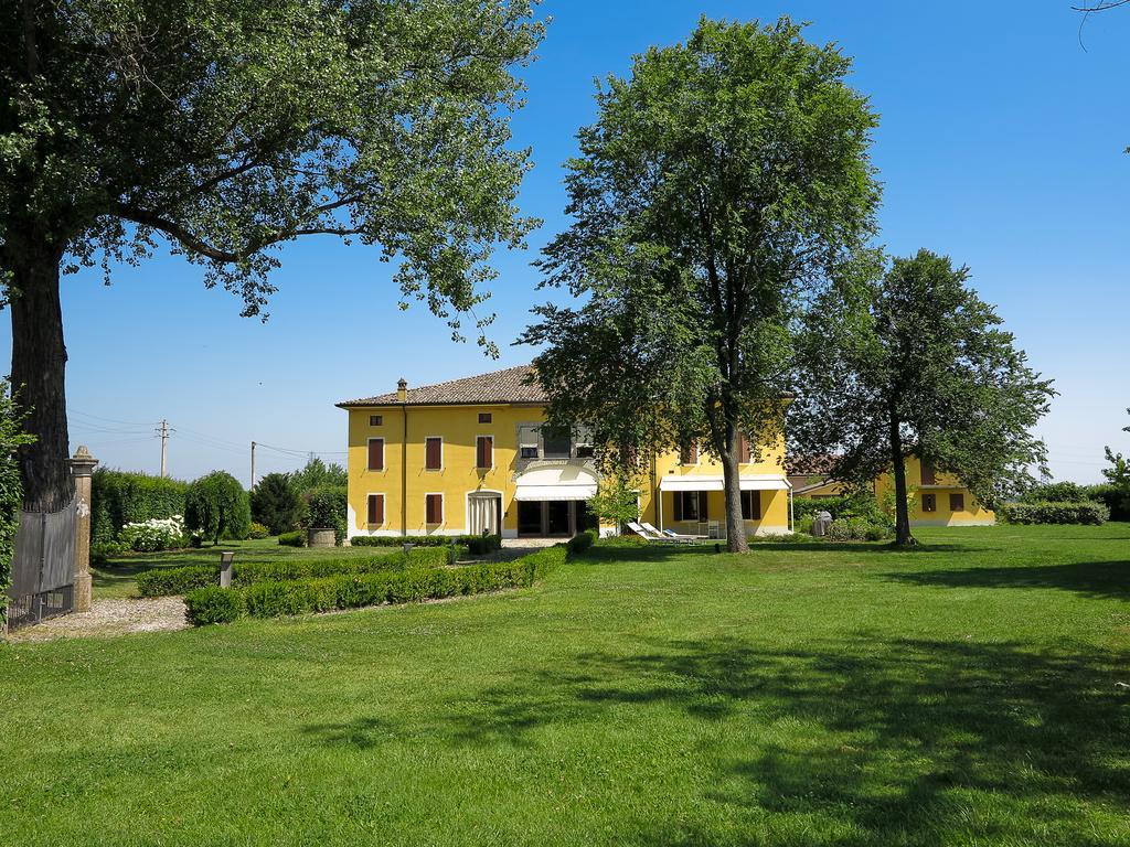 B&B Temenos Parma Buitenkant foto