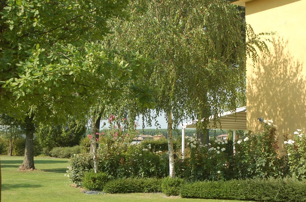 B&B Temenos Parma Buitenkant foto