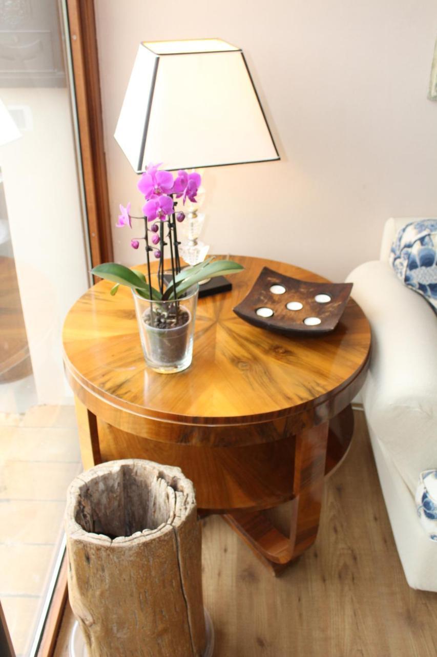 B&B Temenos Parma Buitenkant foto