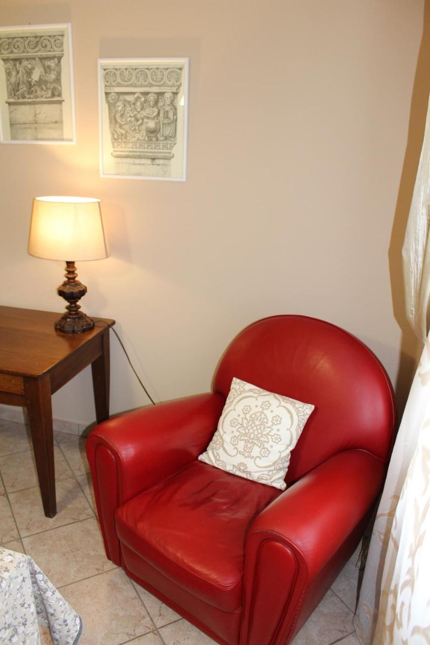 B&B Temenos Parma Buitenkant foto